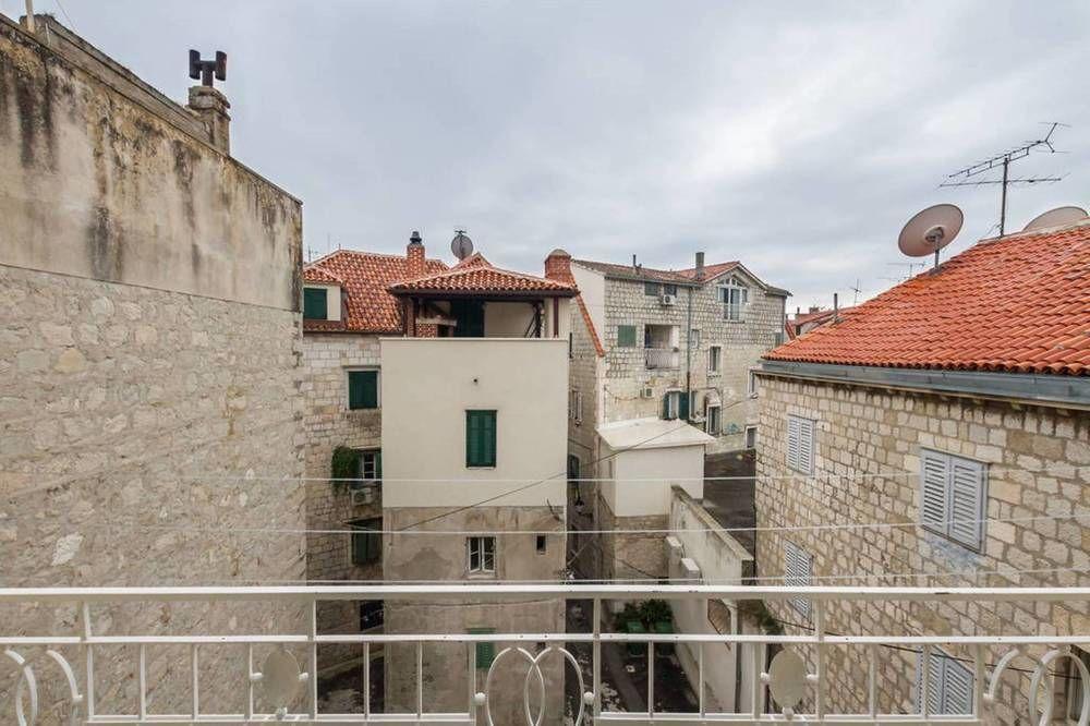 Central Old Town Rooms Сплит Екстериор снимка