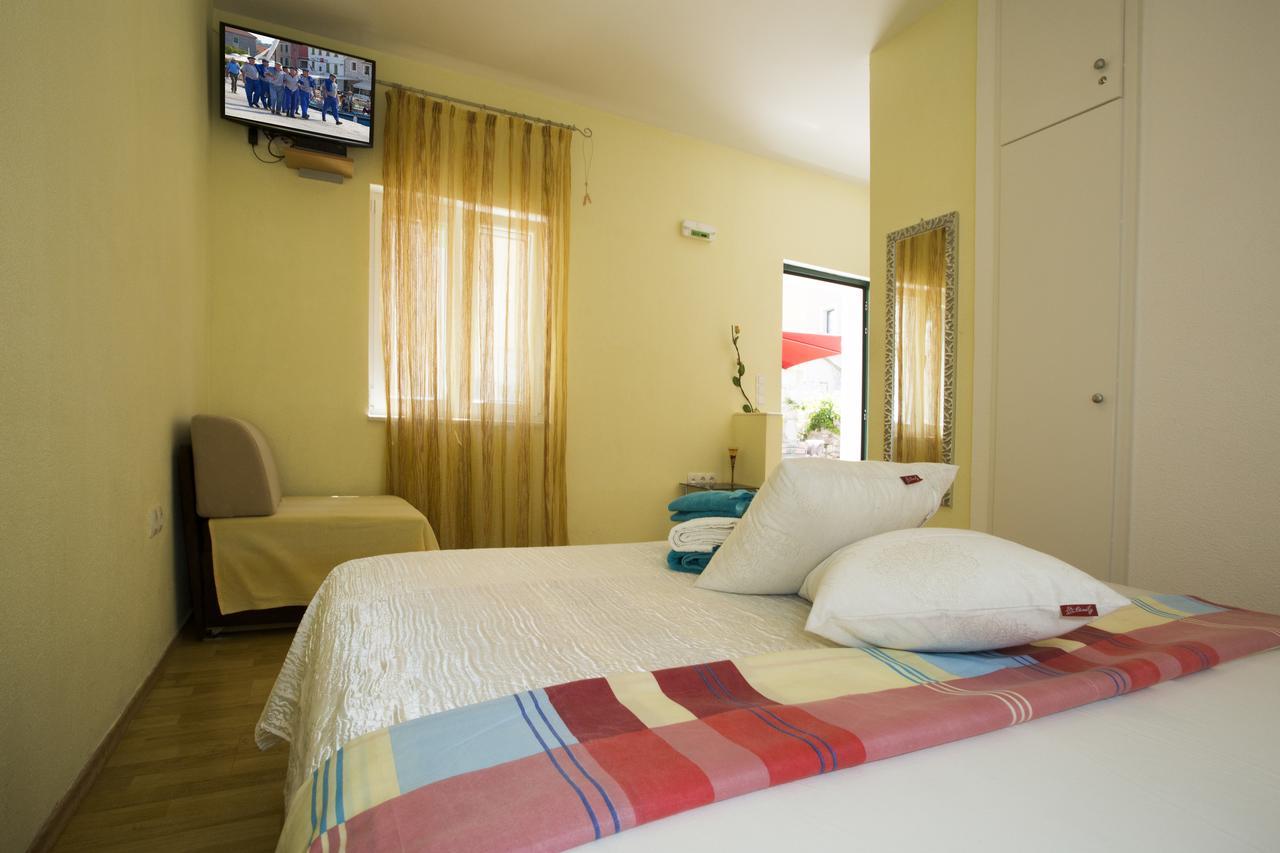 Central Old Town Rooms Сплит Екстериор снимка