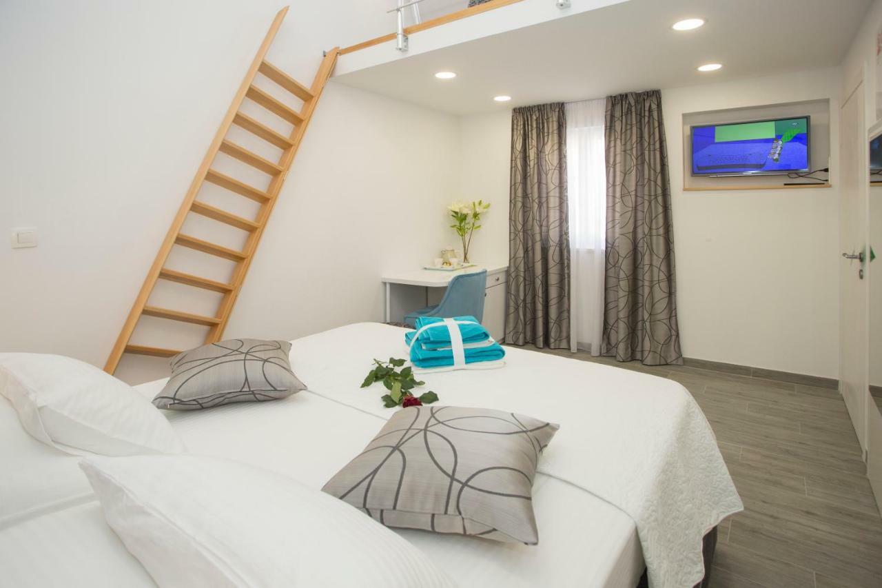 Central Old Town Rooms Сплит Екстериор снимка